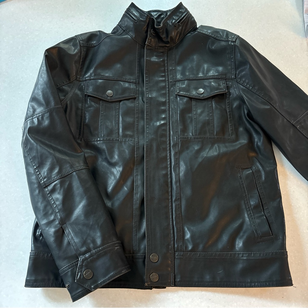 Men’s Levi’s Black Faux Leather Bomber Commuter Outdoor Jacket Packable Hood -M